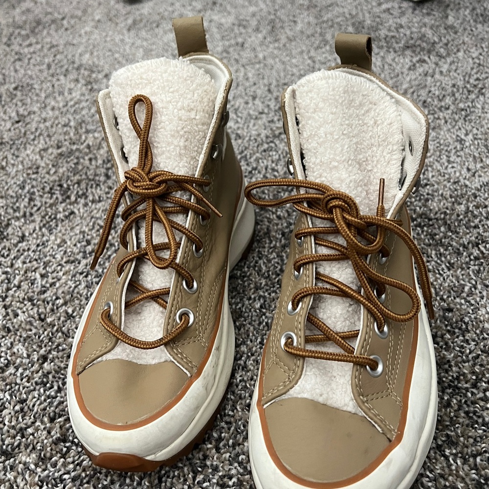 Converse Run Star Cozy Platform Tan Leather Boots - Picture 2 of 7